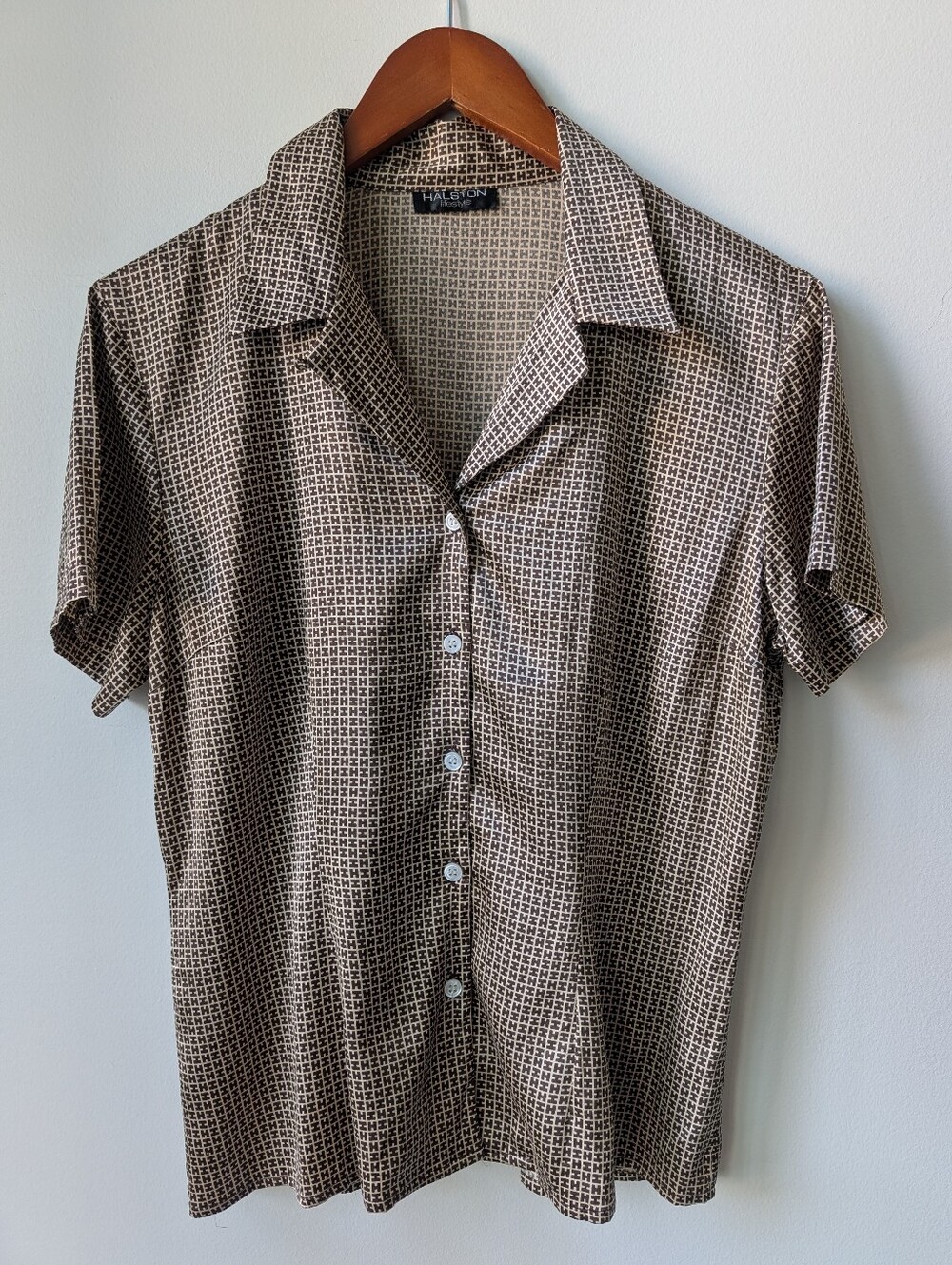 Halston 95% Silk Geometric Print Blouse